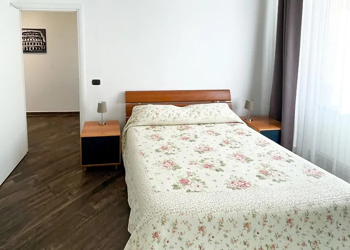 Apartment Roominrome Alexander